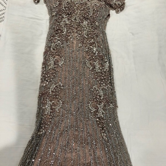 COUTURE DRESS - Picture 4 of 7